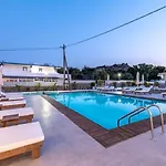 Kellys Luxury Apartments